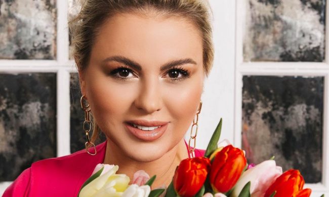 Анна Семенович и ее мужчины: личная жизнь, почему рассталась, последние новости 2021