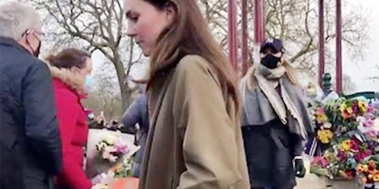 Кейт Миддлтон тайно посетила массовое мероприятие в Лондоне без охраны и сопровождения, HELLO! Russia