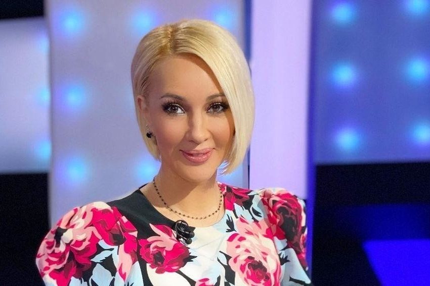 Неадекватный мужчина в крови ночью ворвался в палату Леры Кудрявцевой