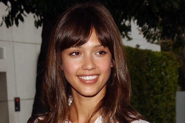 Джессика Альба завершила карьеру на пике популярности из-за серьезных проблем со здоровьем