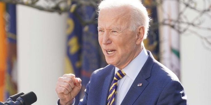 эксперт Лозанский прокомментировал нападки президента США на Путина, новости, 2021 :: Политика :: Дни.ру