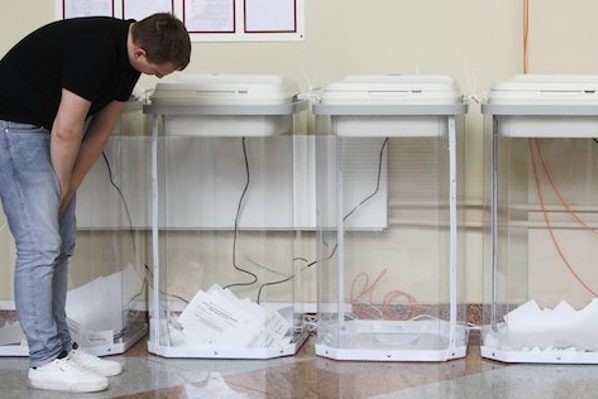 На муниципальных выборах в Кемеровской области нарушений не зафиксировано :: Регионы :: Дни.ру