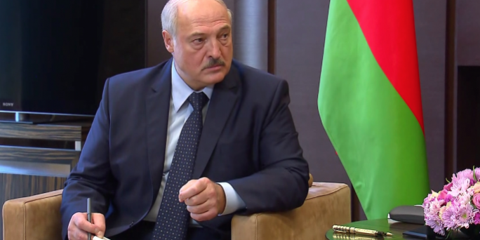 Систему может тряхнуть так, что она поползет по швам – все подробности, последние новости Белоруссии :: Политика :: Дни.ру