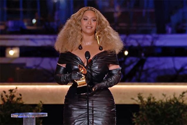 У Бейонсе украли вещи на миллион долларов | Шоу-бизнес | Культура