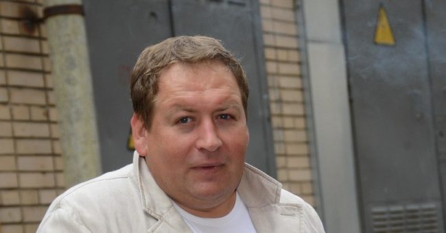 Звезда сериала «Воронины» Станислав Дужников госпитализирован с пневмонией