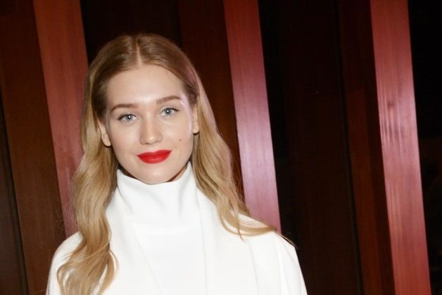 Чтобы не скучала: друзья подарили разведенной Кристине Асмус секс-игрушки