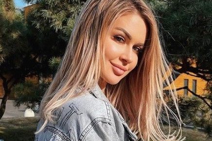 Марина Африкантова купила авто за почти 16 миллионов рублей