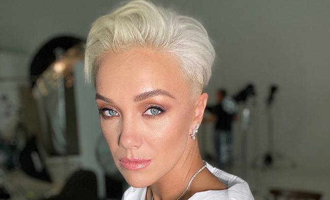 «Где Мороз – там жара», HELLO! Russia