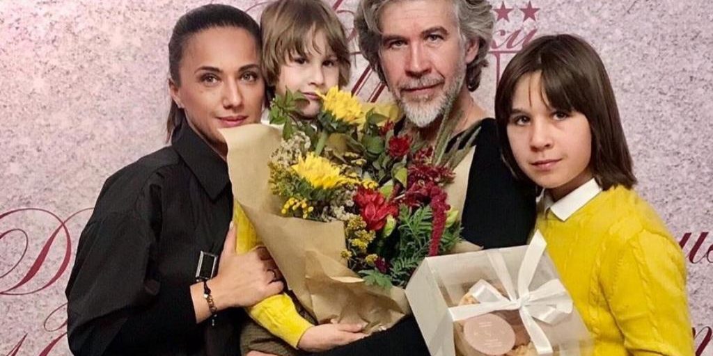 У Валерия Яременко растут одаренные дети: «Младший иногда обыгрывает папу в шахматы» — Звезды