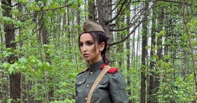 «Их подвиг никогда не будет забыт»: звезды поздравили ветеранов с Днем Победы