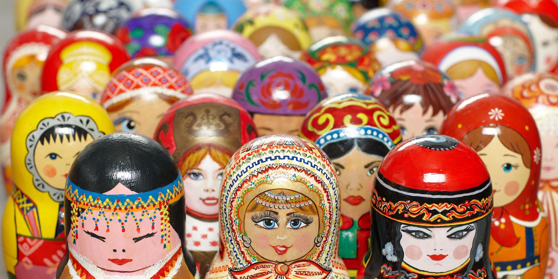 Матрешки из Вьетнама, маски из Венеции и другие гости забугорья — Досуг