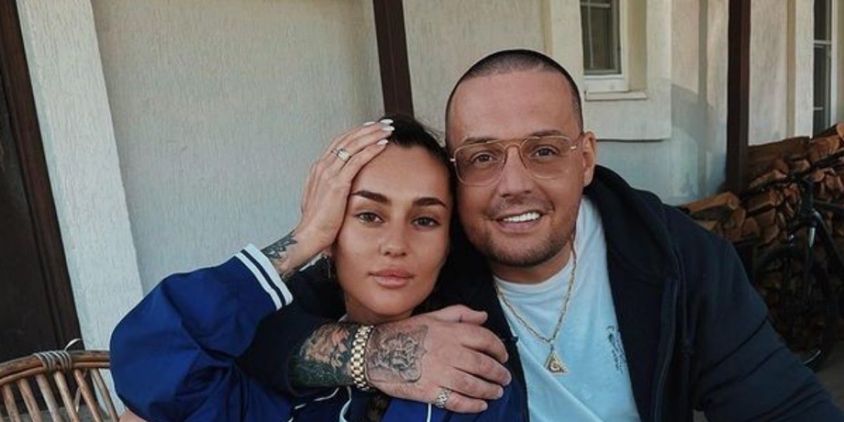 «Он против того, чтобы быть твоим» — новая девушка Гуфа ответила на выпад Айзы