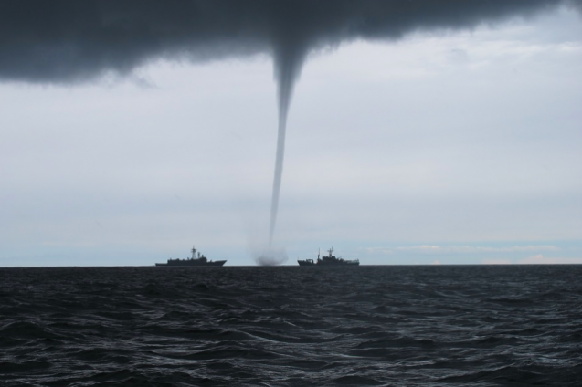 Около 40 человек погибли после урагана в Индии | Происшествия