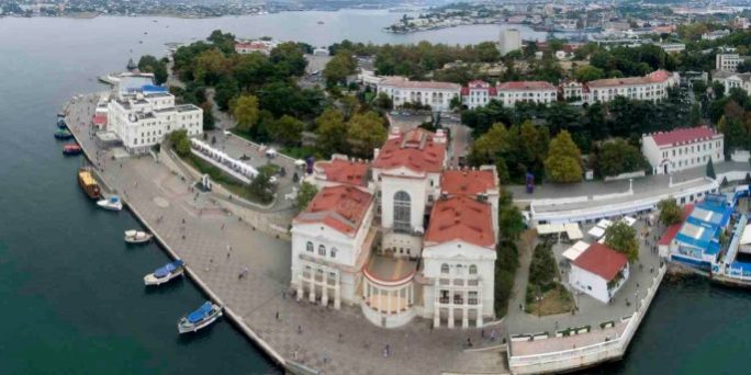 Украинских историков подняли на смех за слова об освобождении Севастополя немцами, последние новости Украины, подробности :: Политика :: Дни.ру