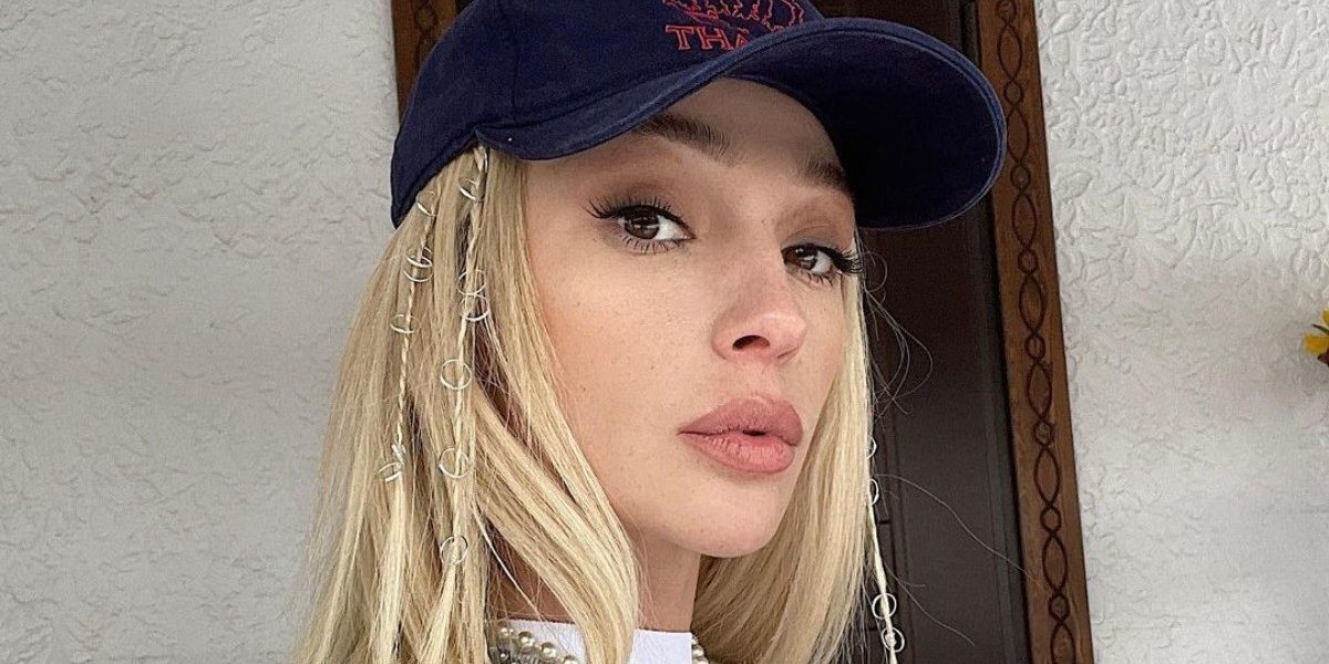 Ивлеева: «После того, как пили в водку в Петербурге и пели в караоке, мы с Галич снова друзья»