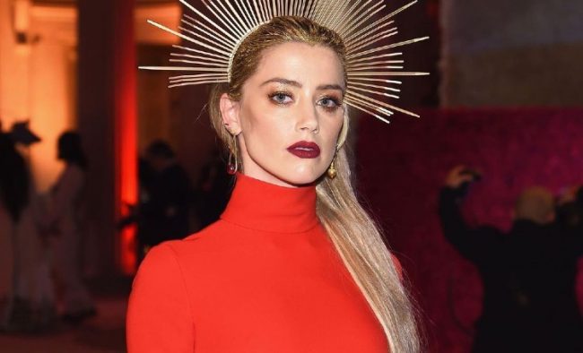 Экс-супруга Джонни Деппа Эмбер Херд стала мамой, HELLO! Russia