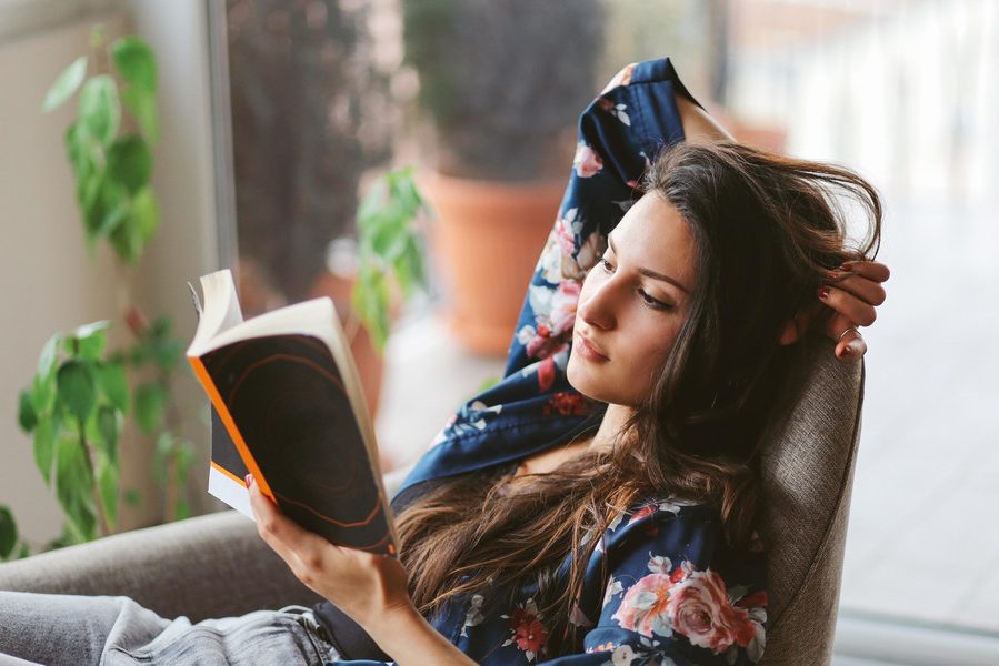 30 книг, которые читаются на одном дыхании