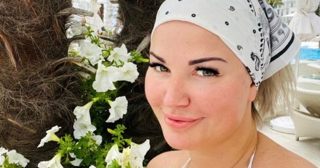 Похудевшая Мария Максакова показала фигуру в бикини без прикрас – фото