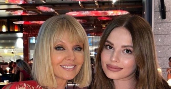 Копия Арсений! Невестка Валерии перестала скрывать лицо дочери