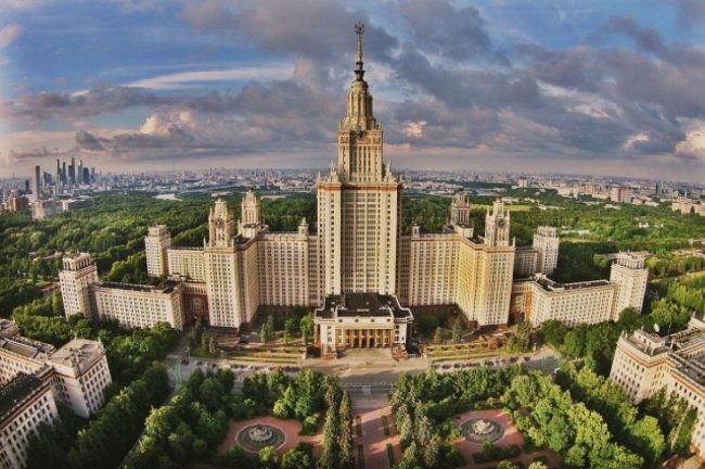 Психолог оценила перспективы восьмилетней девочки при поступлении в МГУ | Общество