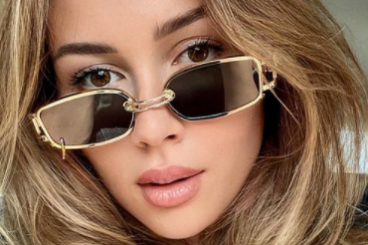 Дочь Анастасии Заворотнюк призналась, что уже два года тяжело болеет — Звезды