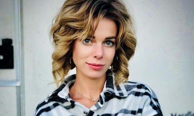 Анна Старшенбаум призналась, что ищет мужчину в Tinder