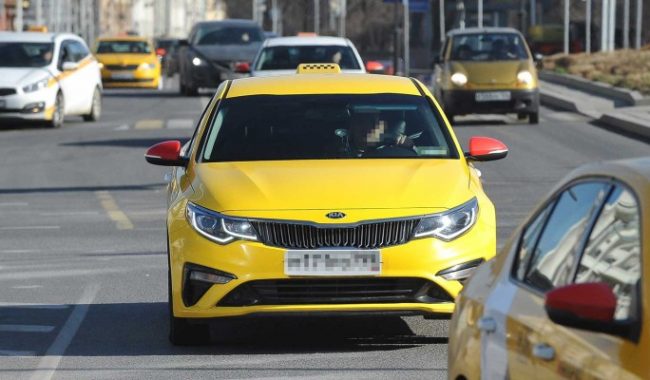 Большинство агрегаторов и таксопарков поддержали введение системы мониторинга такси :: Экономика :: Дни.ру