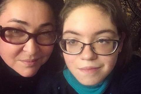 Лолита впервые рассказала о диагнозе дочери — Звезды