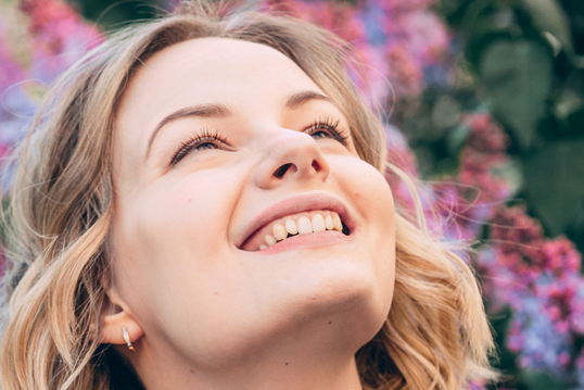 Софья Евстигнеева: «Дедушку я не знала, но надеюсь, во мне есть крупица его таланта» — Звезды