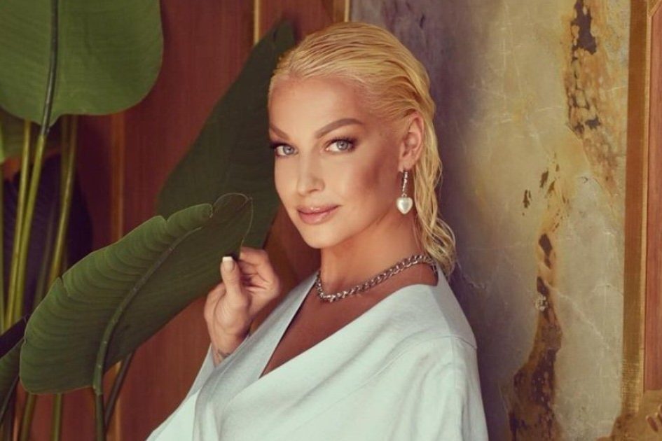 Анастасия Волочкова доказала, что до сих пор работает в Большом театре