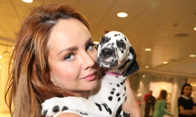 «Марина пришла в сознание на минуту»: директор МакSим рассказала о ее состоянии