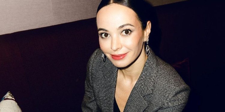 Диана Вишнева поделилась неизвестным фото со своей свадьбы, HELLO! Russia