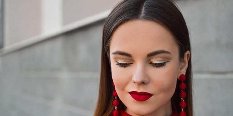 Звездный мейк: подбираем оттенки в макияже по знаку Зодиака — Красота