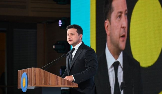 Владимир Зеленский хочет, чтобы его считали главным украинским русофобом – мнение эксперта :: Политика :: Дни.ру
