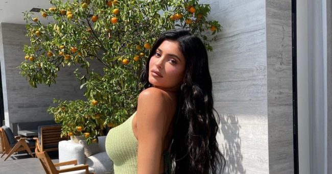 Кайли Дженнер станет мамой во второй раз