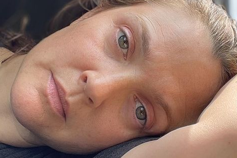 И не скрывают: селебритис, признавшиеся в пагубных пристрастиях — Звезды