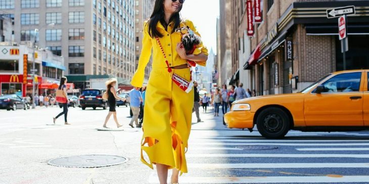 4 демона Водолея, которые активизируются осенью | Факты о знаках зодиака