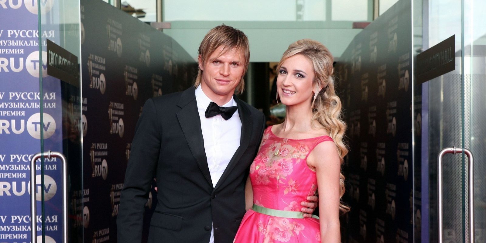 Ольга Бузова: «Обидно за жену Тарасова, ведь он до сих пор смотрит мои фотографии»