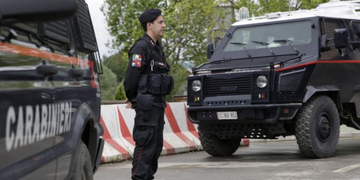 В НАТО призвали к деэскалации ситуации в Косове | В мире | Политика