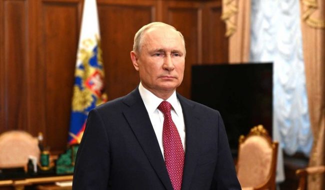 Доверие россиян к Путину выросло почти на 3% за неделю :: Политика :: Дни.ру
