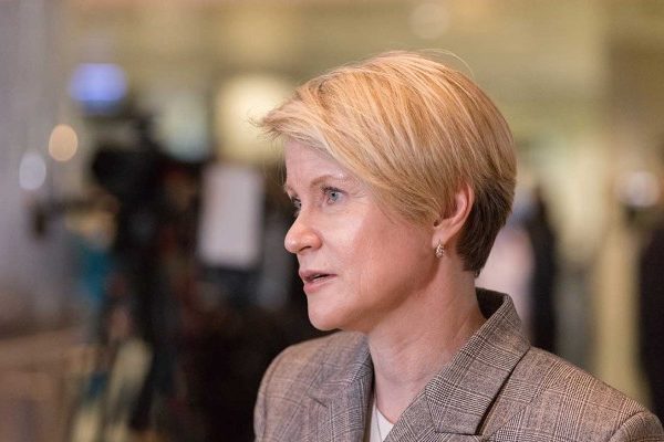 Шмелева предложила снять двойную регламентацию с аспирантуры :: Общество :: Дни.ру