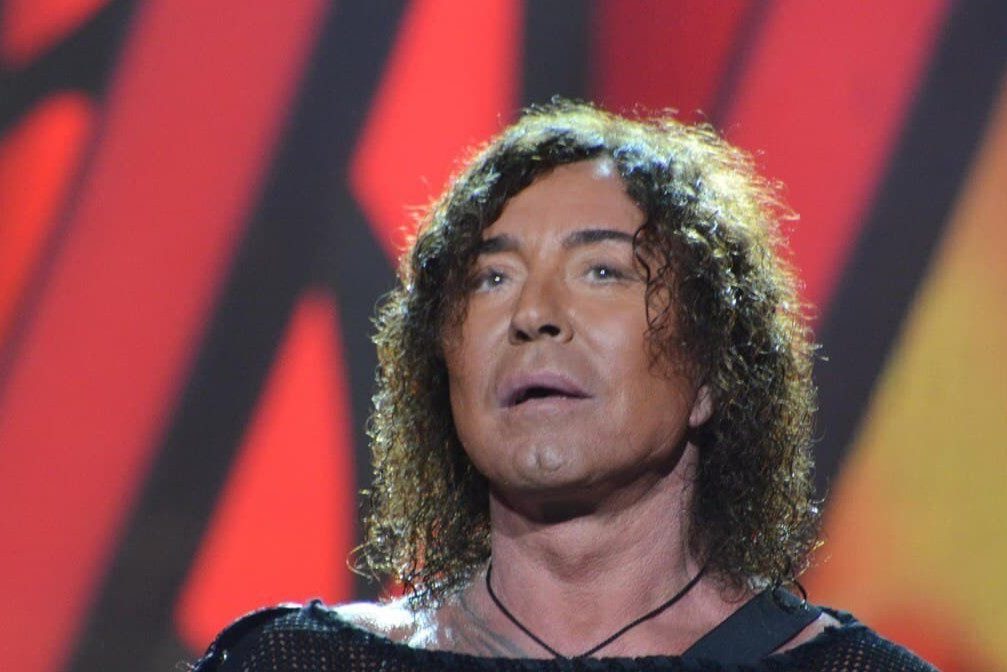 Директор Валерия Леонтьева прокомментировал состояние артиста