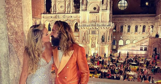 Совсем «зеленый»: звезды, которые предпочитают мужчин помладше — Звезды