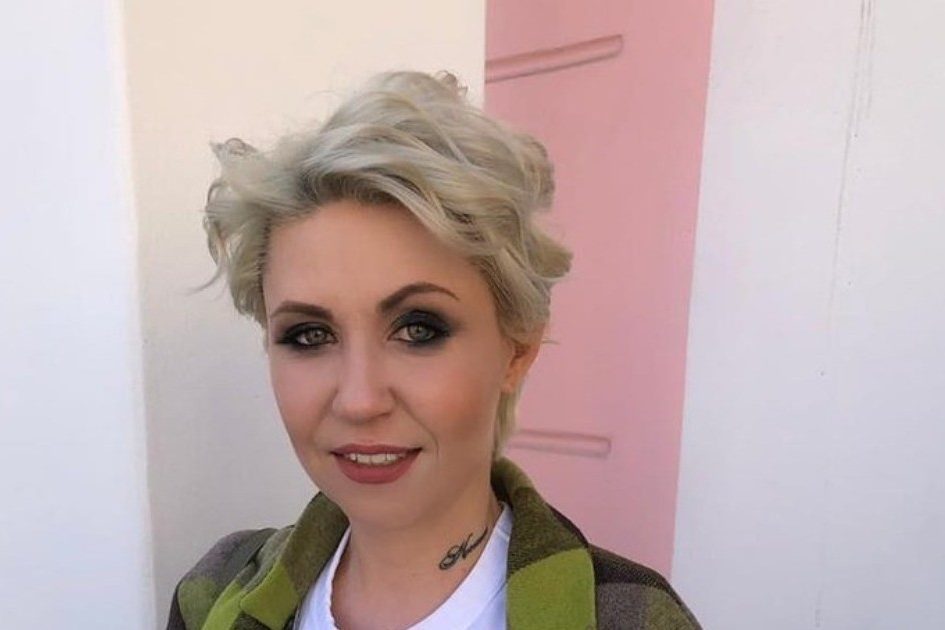 На солистку группы «Стрелки», которая слила фото писающей Волочковой, завели уголовное дело