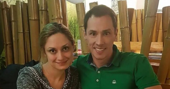 Карина Мишулина и Тимур Еремеев почтили память отца в его день рождения