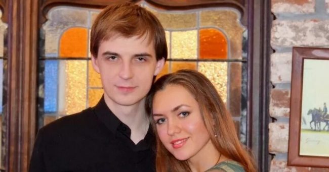 Сергей Адоевцев устроил для дочери яркую прогулку по Москве