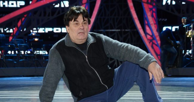 Александра Серова выписали из больницы