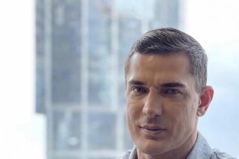 Курбан Омаров: «Утром проснусь, а вы уже вовсю будете рассуждать, кто это» — Звезды