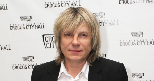 Переплюнула мужа по популярности и обвинила в избиении. Война Ирины и Виктора Салтыковых