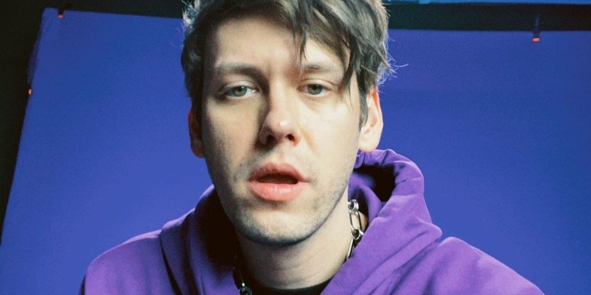 Звезда шоу «Импровизация» Антон Шастун сделал предложение возлюбленной